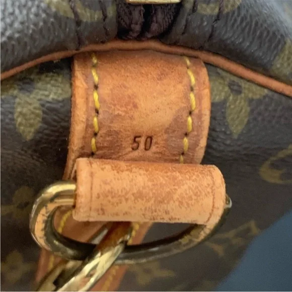LV🤎Keepall Bandoulière 50 - Picture 6 of 13